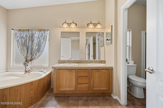 6690 E Sahuarita Road, Sahuarita, AZ 85629