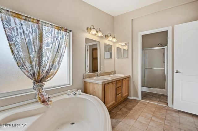 6690 E Sahuarita Road, Sahuarita, AZ 85629