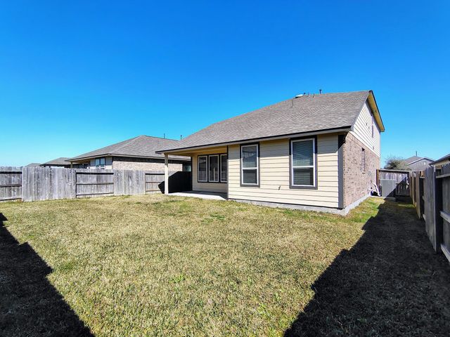 2307 Sweet Bay Drive, Texas City, TX 77568