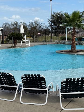 2307 Sweet Bay Drive, Texas City, TX 77568