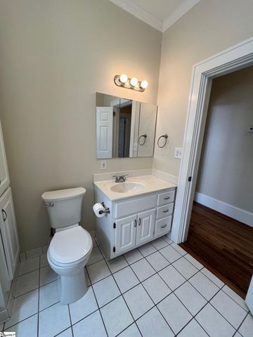 101 Ballenger Avenue, Greer, SC 29650