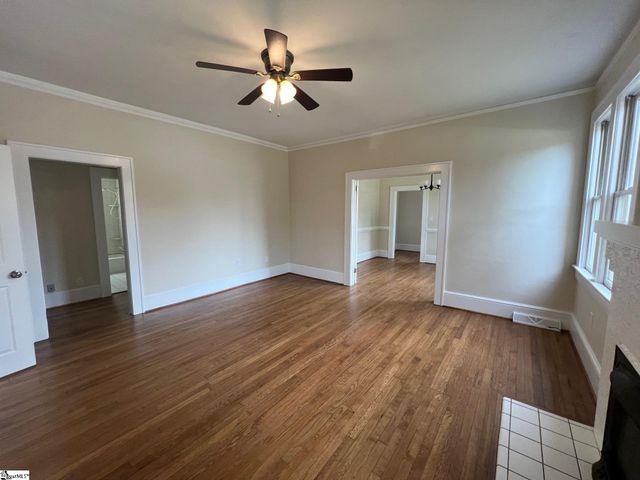 101 Ballenger Avenue, Greer, SC 29650