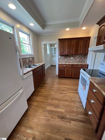 101 Ballenger Avenue, Greer, SC 29650