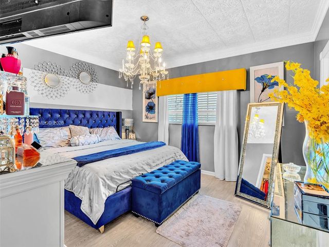 7659 N Stonecreek Circle, Davie, FL 33024