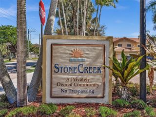 7659 N Stonecreek Circle, Davie, FL 33024