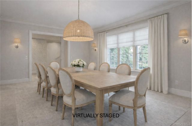 85 Eleventh Street, Garden City, NY 11530