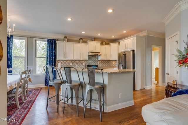 3657 Crest Road, Kingsport, TN 37664