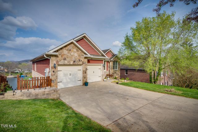 3657 Crest Road, Kingsport, TN 37664