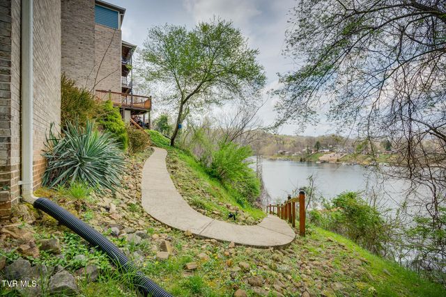 3657 Crest Road, Kingsport, TN 37664