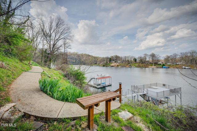 3657 Crest Road, Kingsport, TN 37664