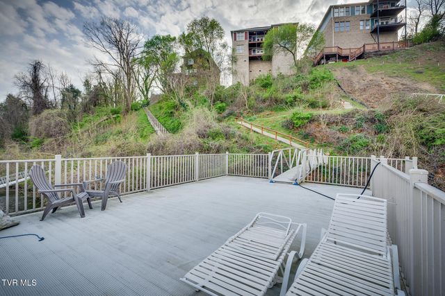 3657 Crest Road, Kingsport, TN 37664