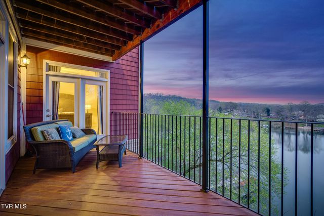 3657 Crest Road, Kingsport, TN 37664