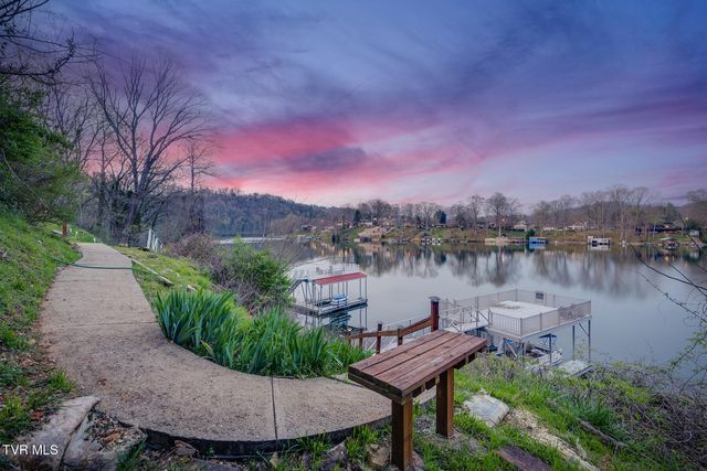 3657 Crest Road, Kingsport, TN 37664