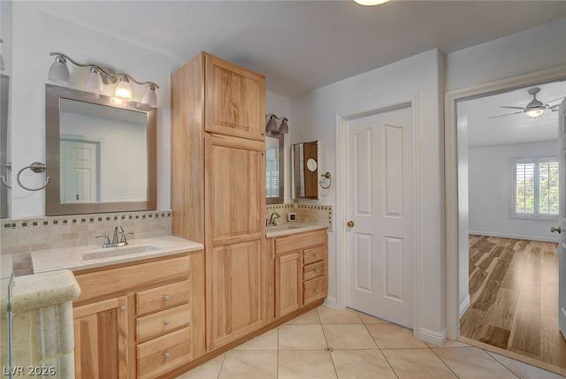 160 Kennet Court, Las Vegas, NV 89144