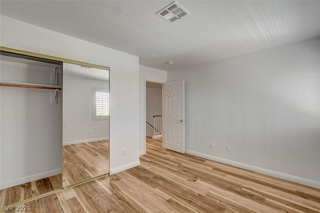 160 Kennet Court, Las Vegas, NV 89144