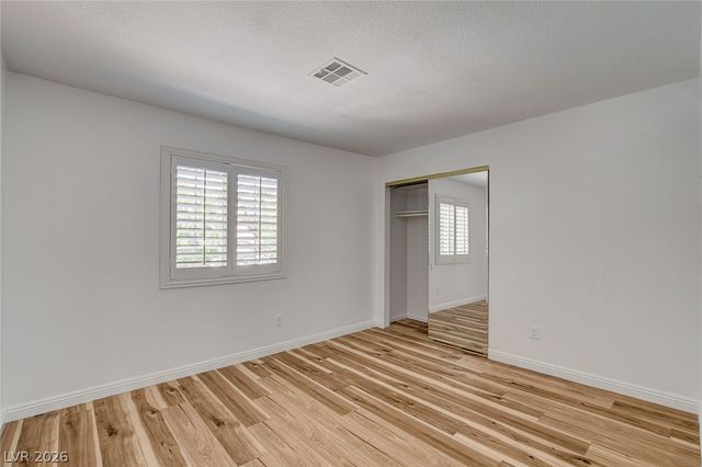 160 Kennet Court, Las Vegas, NV 89144