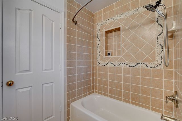 160 Kennet Court, Las Vegas, NV 89144