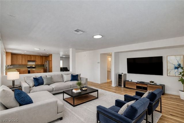 160 Kennet Court, Las Vegas, NV 89144