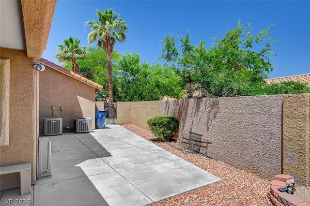 160 Kennet Court, Las Vegas, NV 89144