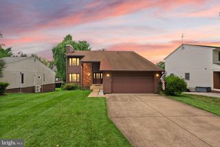2244 RICHELIEU DR, Vienna, VA 22182