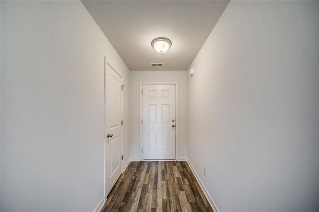 300 Coverly Court, Kingston, GA 30145