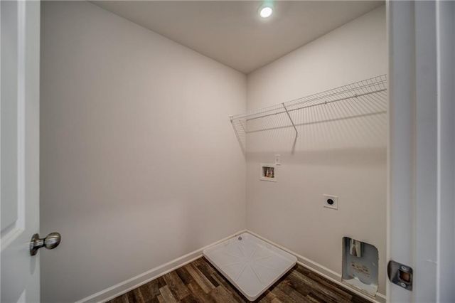 300 Coverly Court, Kingston, GA 30145