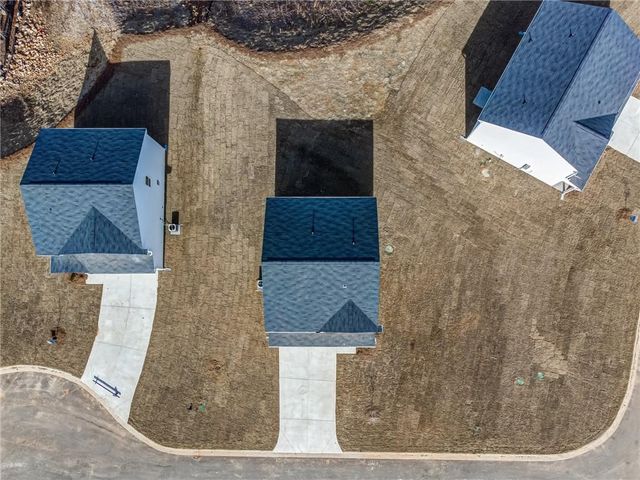 300 Coverly Court, Kingston, GA 30145