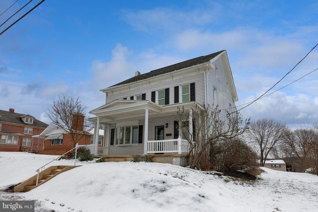 645 S MAIN ST, Red Lion, PA 17356