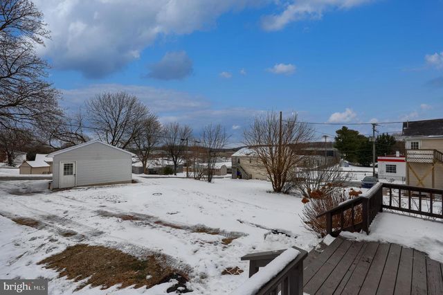 645 S MAIN ST, Red Lion, PA 17356