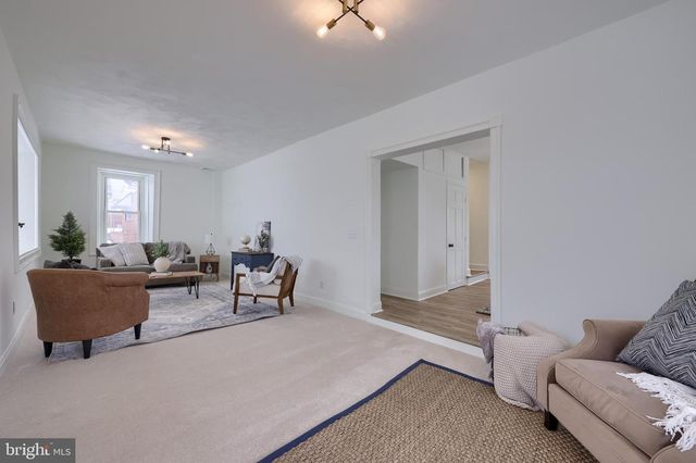 645 S MAIN ST, Red Lion, PA 17356