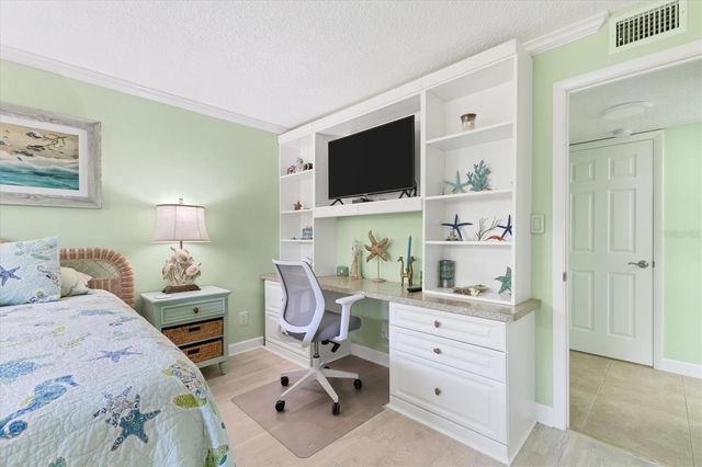 8776 MIDNIGHT PASS ROAD C107, Sarasota, FL 34242