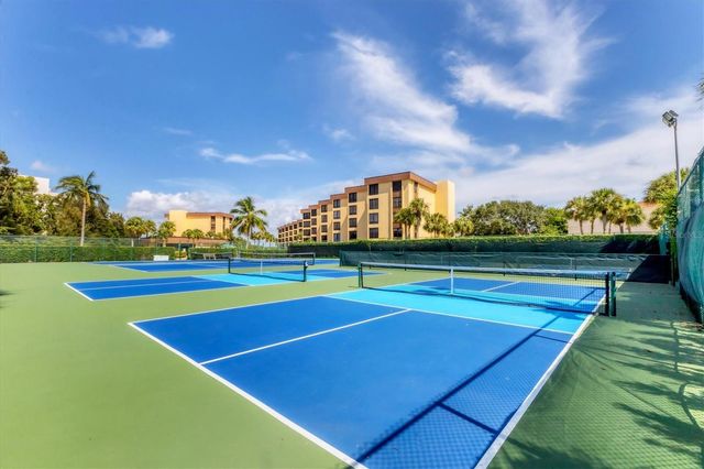 8776 MIDNIGHT PASS ROAD C107, Sarasota, FL 34242