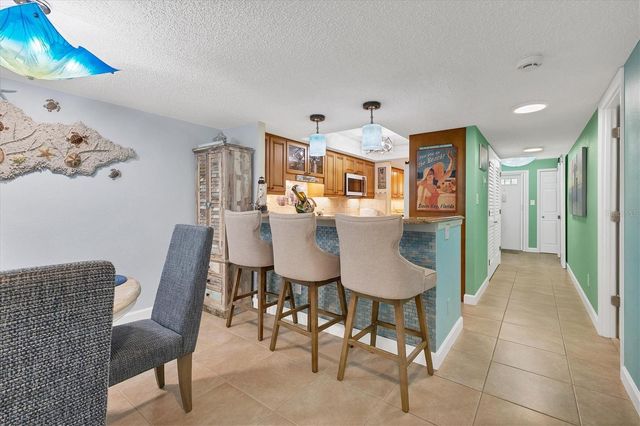 8776 MIDNIGHT PASS ROAD C107, Sarasota, FL 34242