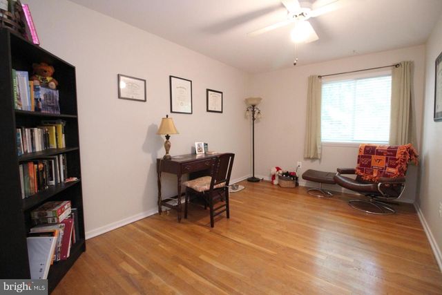 1403 GREENMONT CT, Reston, VA 20190