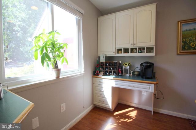 1403 GREENMONT CT, Reston, VA 20190