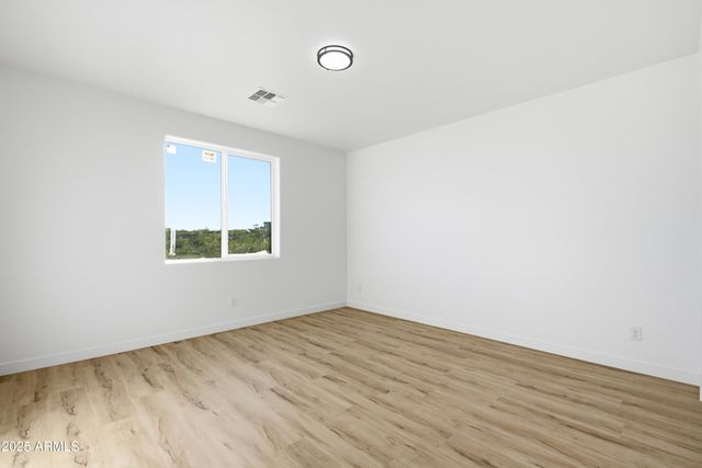 32933 W ELWOOD Street, Tonopah, AZ 85354