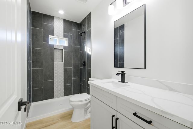 32933 W ELWOOD Street, Tonopah, AZ 85354