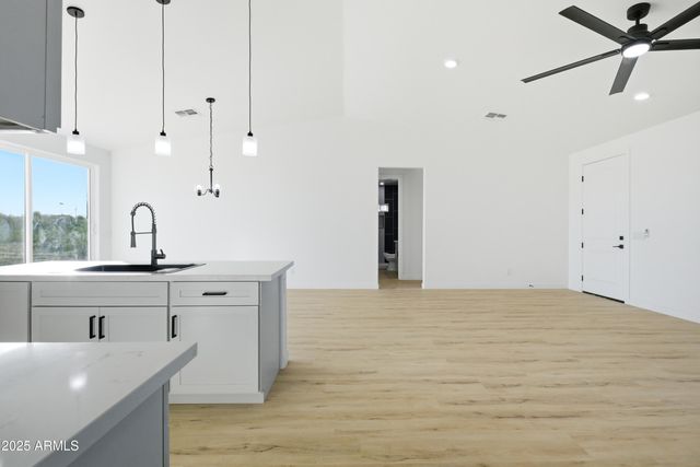 32933 W ELWOOD Street, Tonopah, AZ 85354