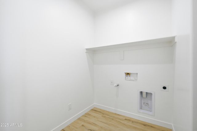 32933 W ELWOOD Street, Tonopah, AZ 85354