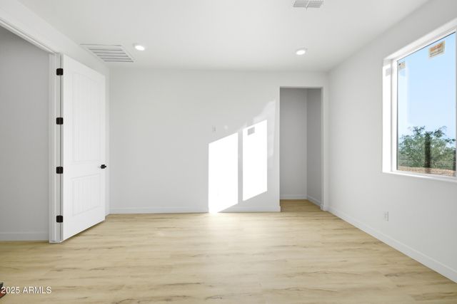 32933 W ELWOOD Street, Tonopah, AZ 85354