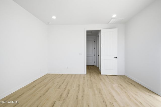 32933 W ELWOOD Street, Tonopah, AZ 85354