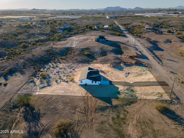 32933 W ELWOOD Street, Tonopah, AZ 85354