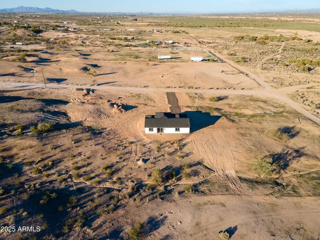 32933 W ELWOOD Street, Tonopah, AZ 85354
