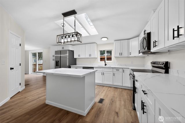 8906 225th Street Ct E, Graham, WA 98338