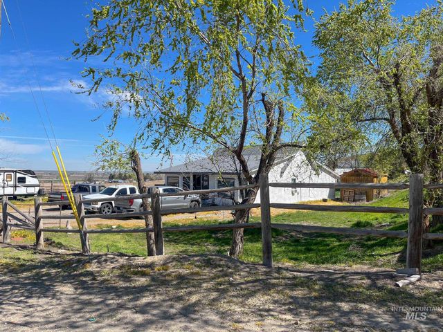 1576 N Stateline Rd, Homedale, ID 83628