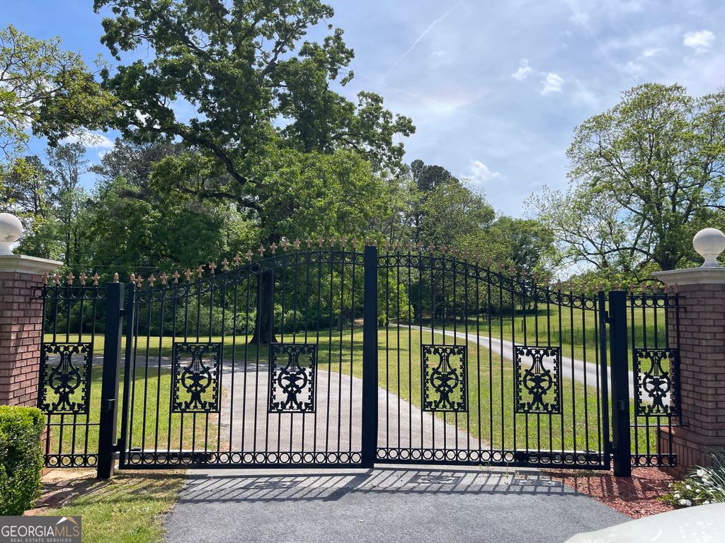 3571 Highway 20 W, Hampton, GA 30228