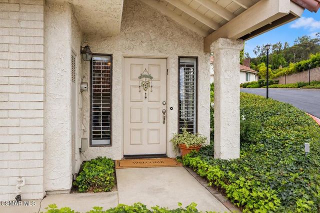 721 Blue Oak Avenue, Thousand Oaks, CA 91320