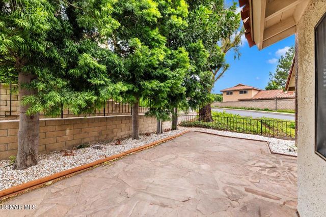 721 Blue Oak Avenue, Thousand Oaks, CA 91320