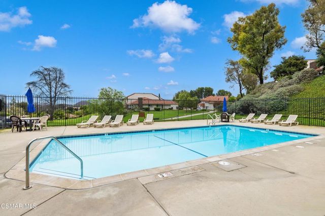 721 Blue Oak Avenue, Thousand Oaks, CA 91320