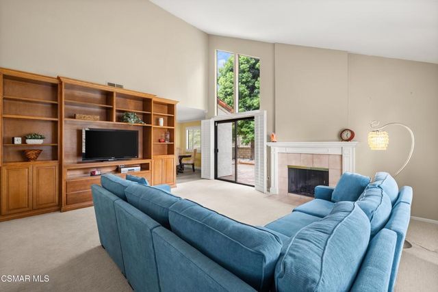 721 Blue Oak Avenue, Thousand Oaks, CA 91320